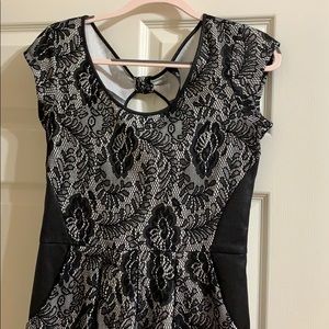 Jessica Simpson Medium Cocktail Dress with Pockets
